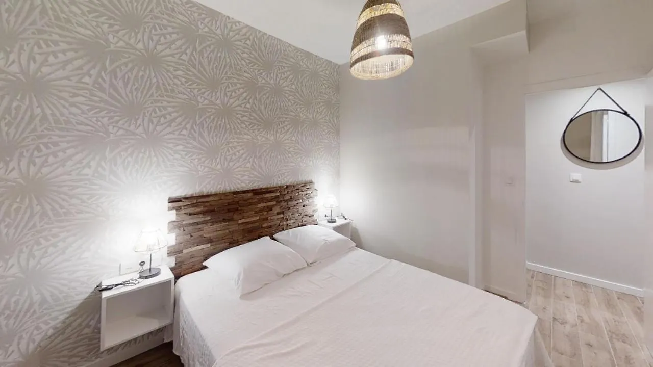 Oasis D6 Appartamento Roses 0*,  Spagna